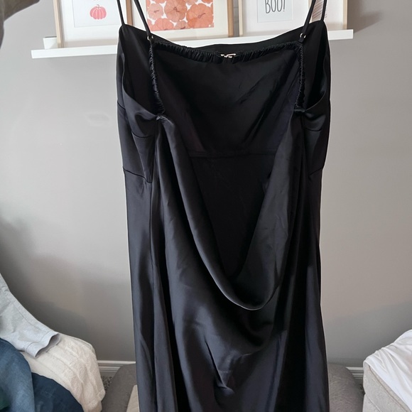 Abercrombie Satin Cowl Back slip dress - sold out online - Picture 6 of 8